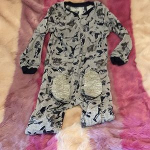 Carter’s footie pajamas